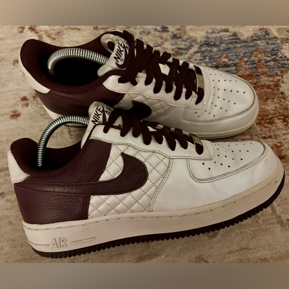 Nike Air Force 1 Burgundy/Quilted White Low Top Sneaker
